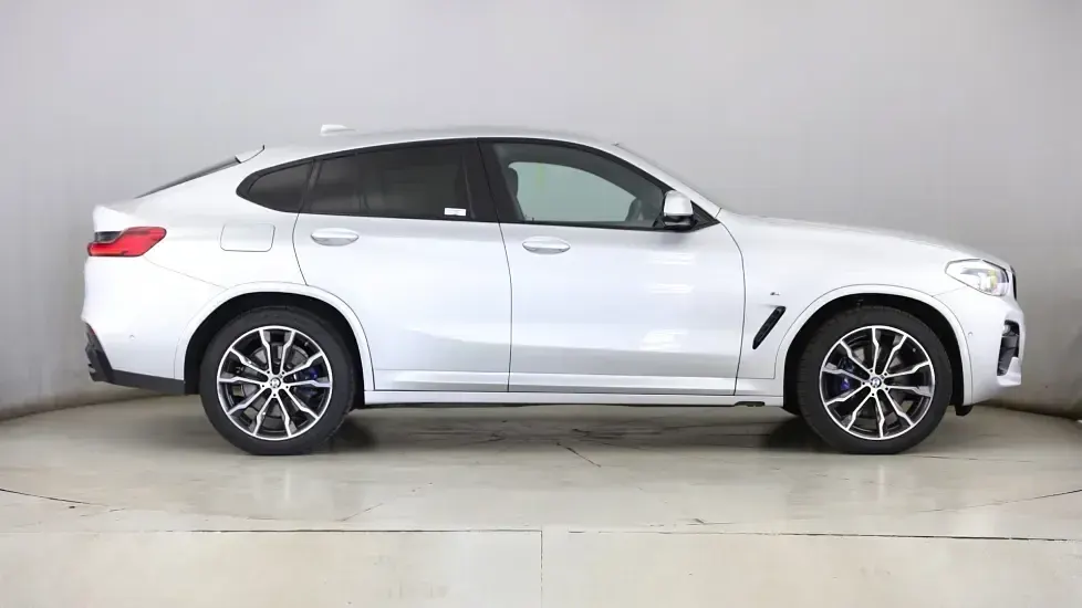 Used BMW X4 M Sport 187 HP (137 kW) 2019 Silver SUV