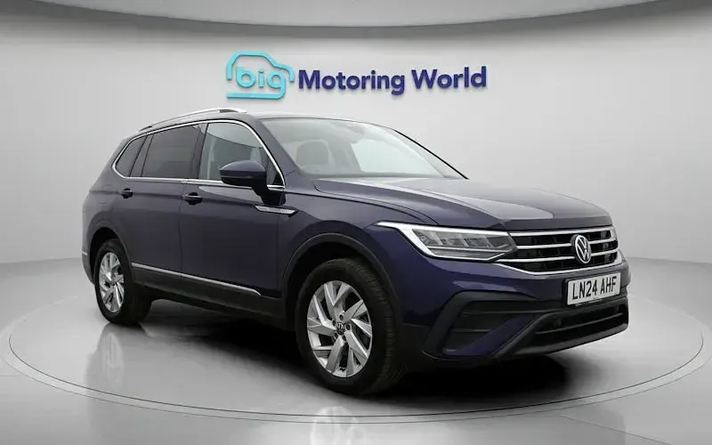Used VW Tiguan Allspace S 150 HP (110 kW) 2024 Blue SUV