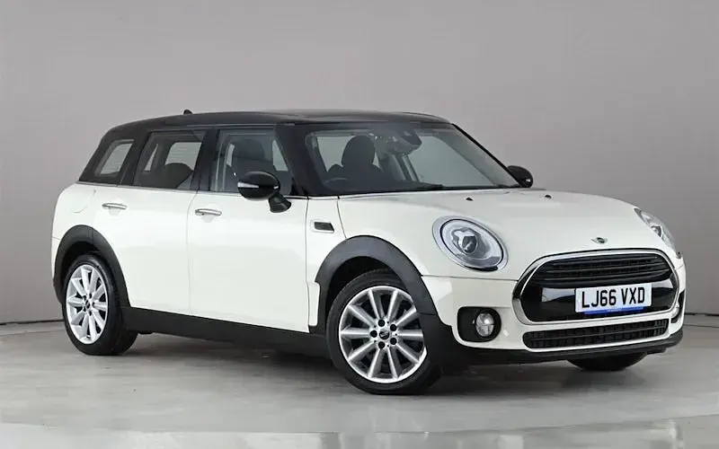 Begagnad Mini Cooper Clubman 136 HK (100 kW) 2018 Kombi