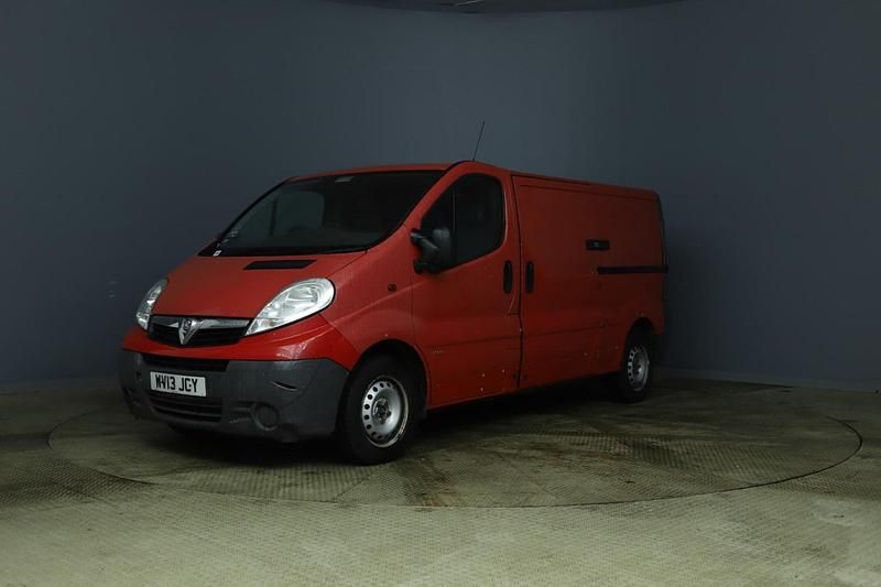 Red Used 2013 Vauxhall Vivaro Van | £1,599 - Image 1/4
