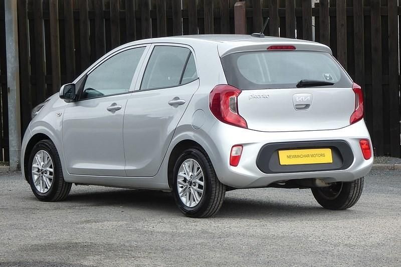 Usado Kia Picanto 2023 Prateado Citadino