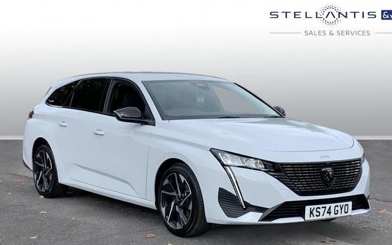White Used 2024 Peugeot 308 Allure Estate | £19,638 (Fair price) - Image 1/4