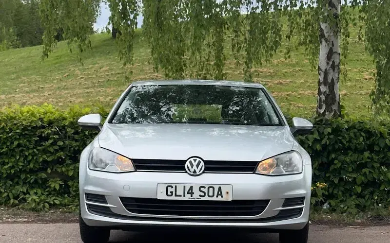 Second-hand VW Golf VII S 122 CP (89 kW) 2015 Hatchback