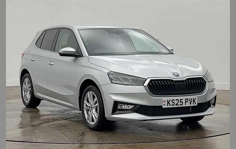 Used Skoda Fabia SE L 113 HP (83 kW) 2025 Brilliant silver metallic Hatchback