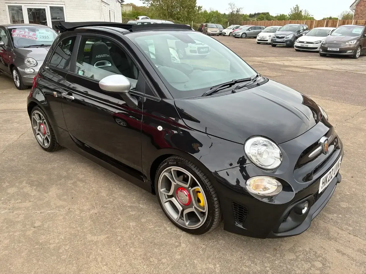 Used Abarth 595C Turismo 165 HP (121 kW) 2022 Black Cabriolet