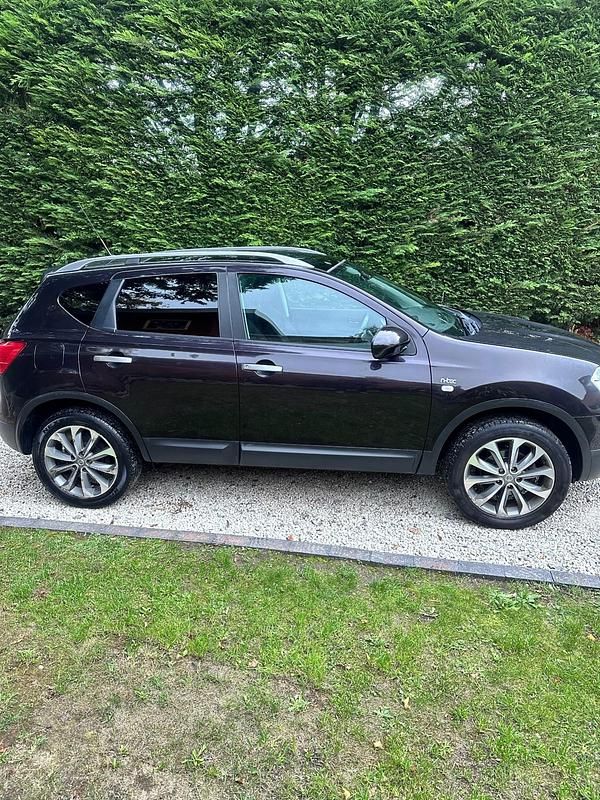 Used Nissan Qashqai N-TEC 110 HP (80 kW) 2010 Black SUV