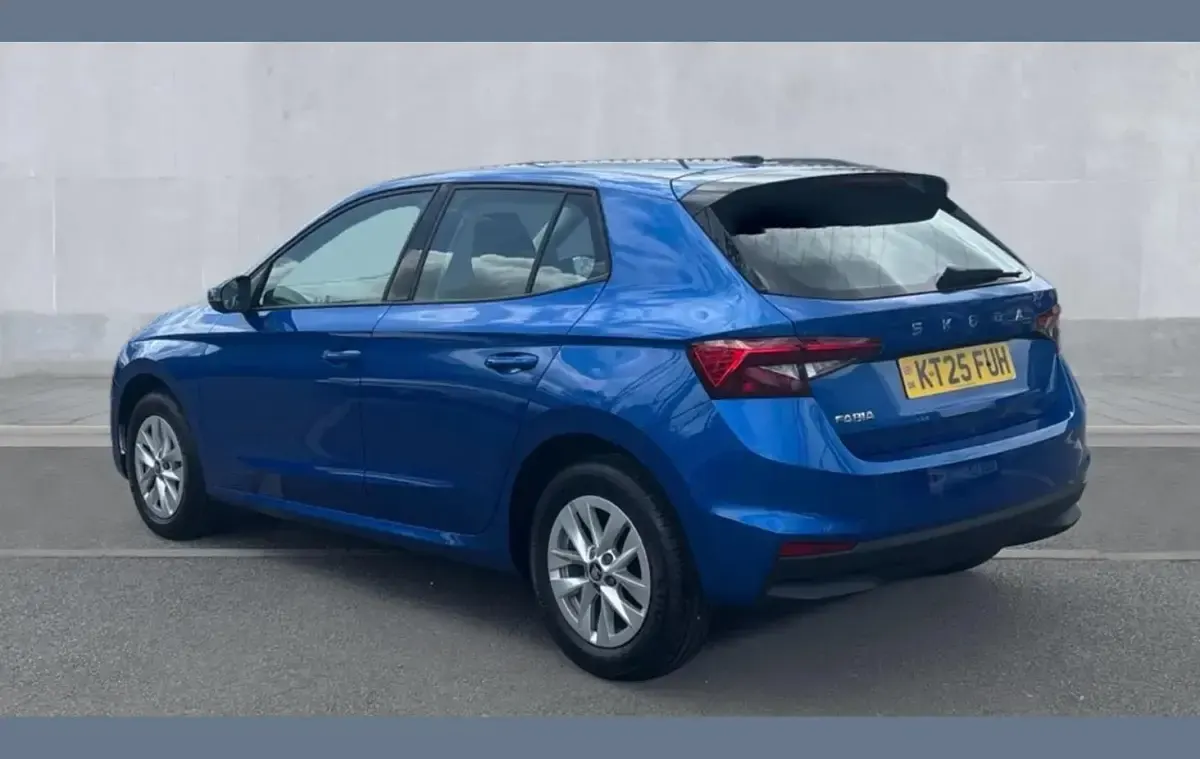 New Skoda Fabia SE 80 HP (58 kW) 2025 Race blue metallic Hatchback
