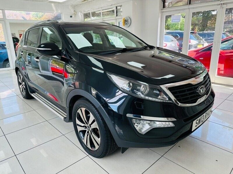 Black Used 2013 Kia Sportage 3 SUV | £5,600 (Good price) - Image 1/4