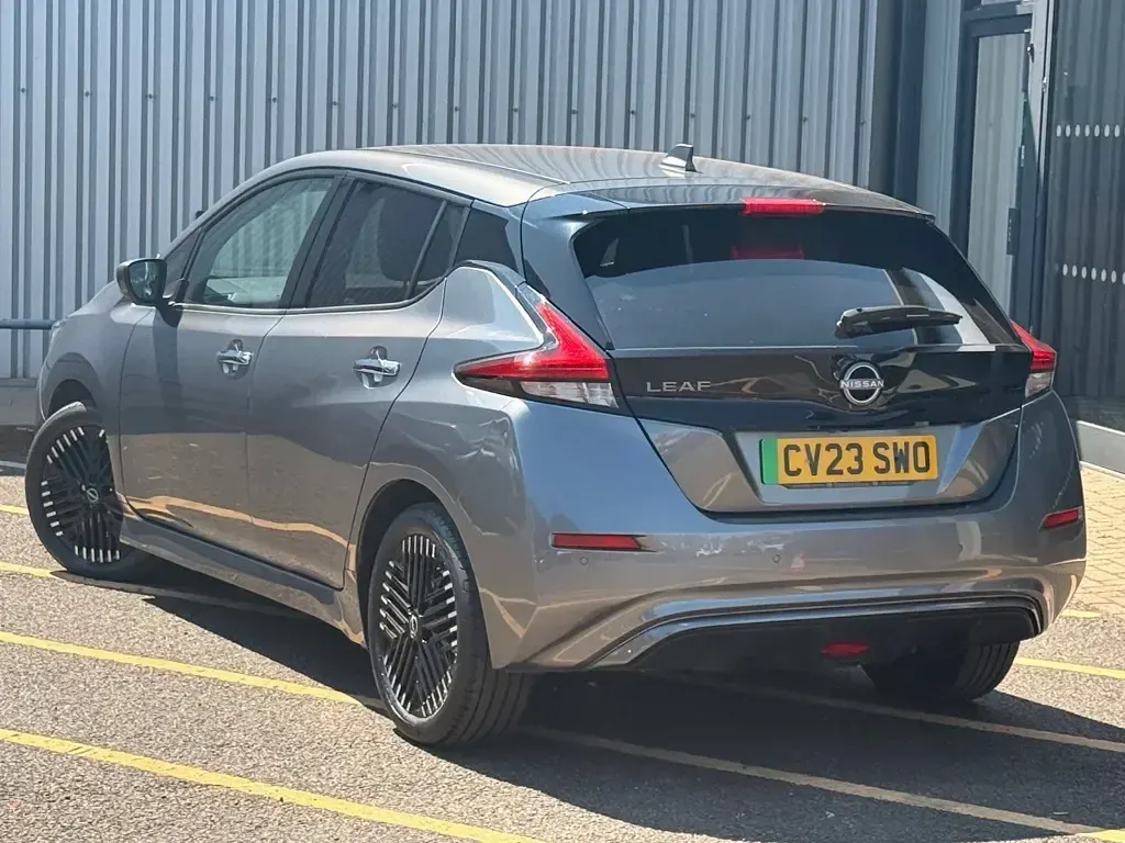 Used Nissan Leaf Tekna 110 kW (150 HP) 2023 Hatchback