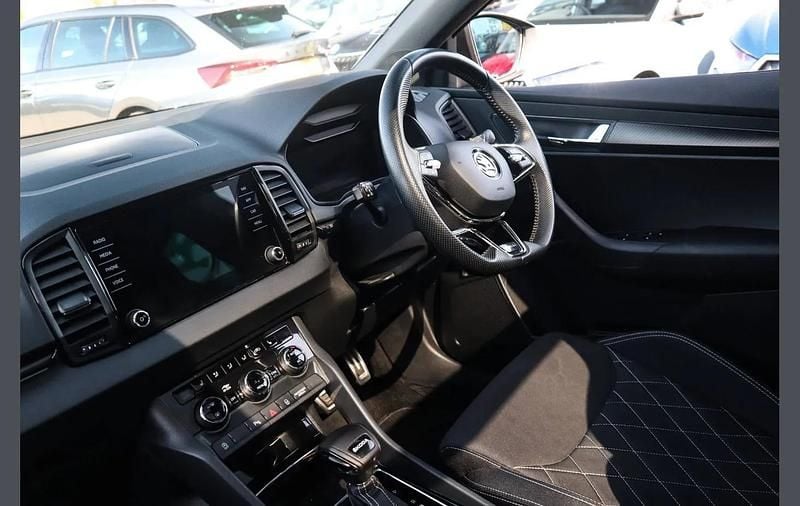 Used Skoda Karoq SportLine 150 HP (110 kW) 2024 Grey SUV