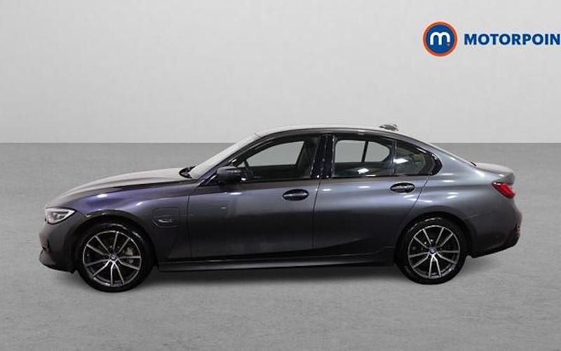Used BMW 330e Sport Line 292 HP (214 kW) 2021 Grey Sedan