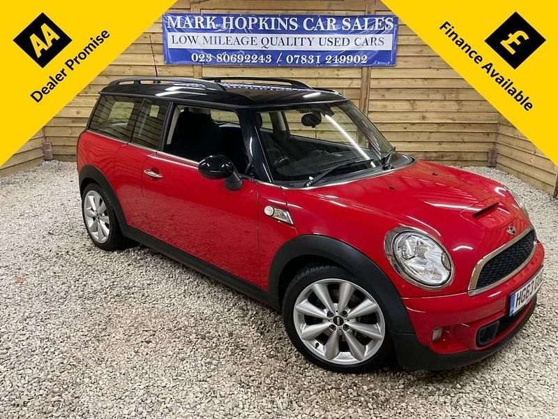 Red Used 2014 Mini Cooper Clubman Estate | £12,000 - Image 1/1
