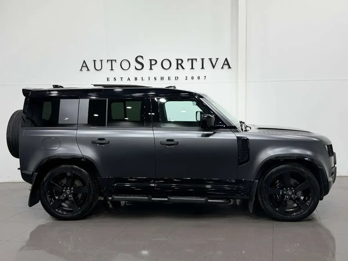 Used Land Rover Defender Carpathian Edition 525 HP (386 kW) 2023 Grey SUV
