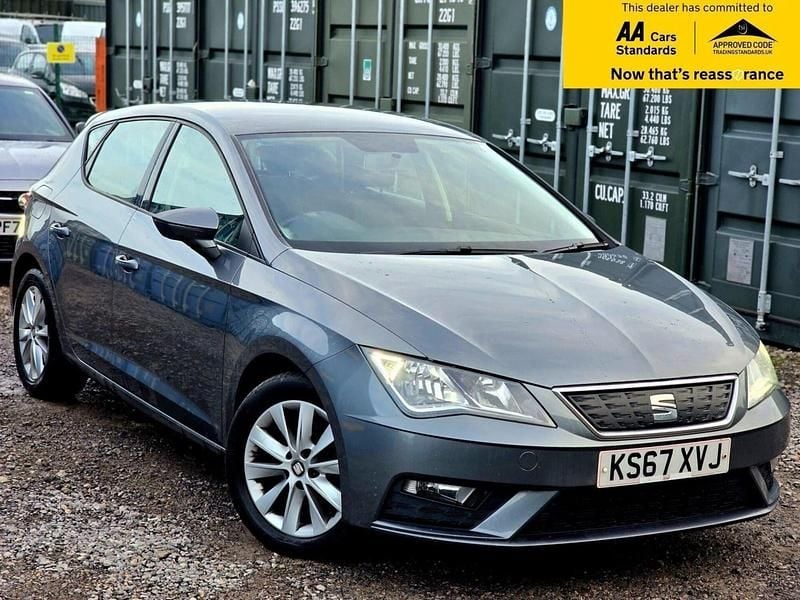 Used Seat Leon Ecomotive 115 HP (84 kW) 2017 Grey Hatchback