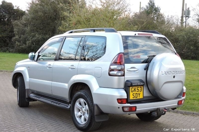 Used Toyota Land Cruiser 161 HP (118 kW) 2003 SUV