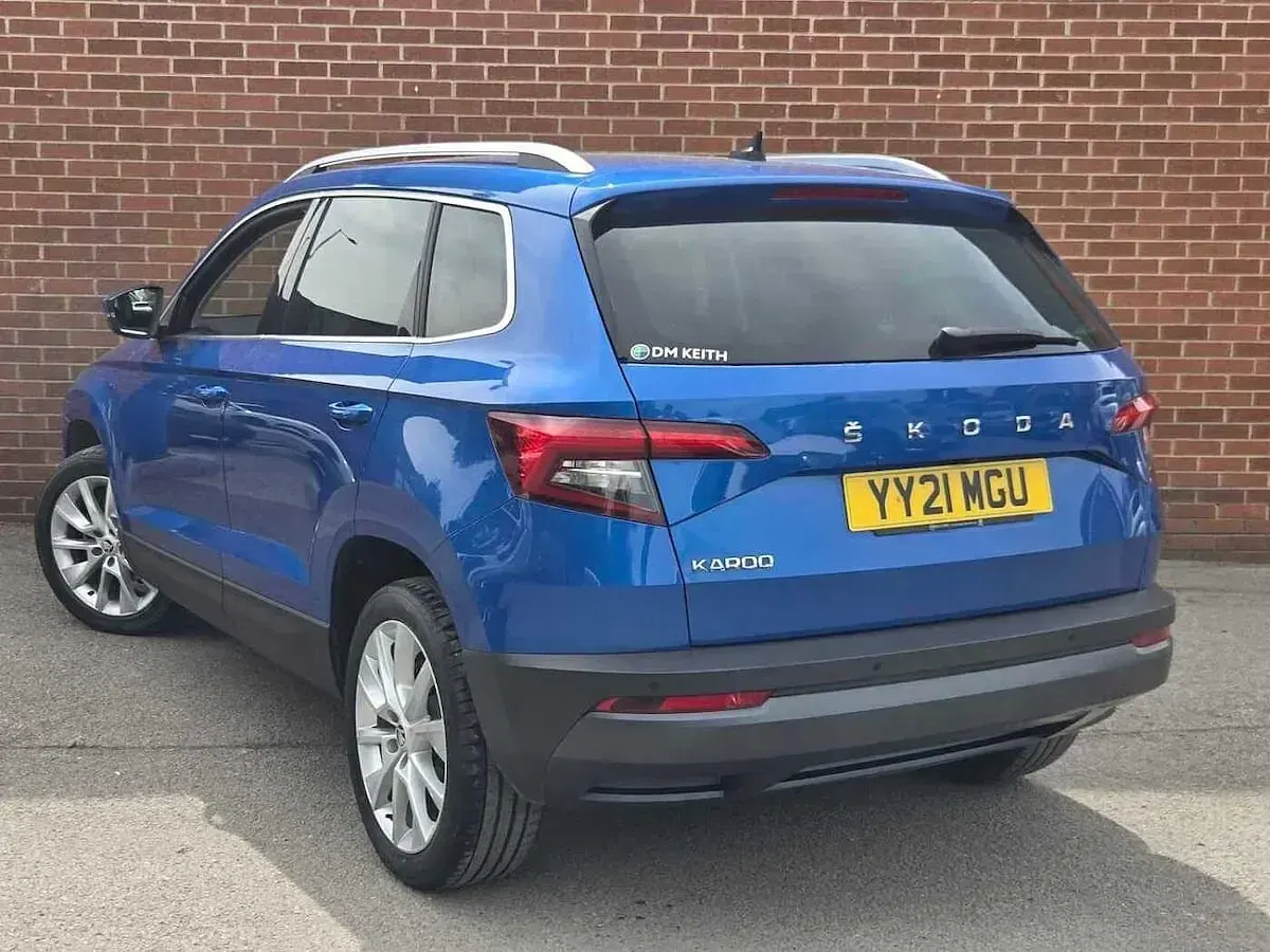 Used Skoda Karoq SE L 110 HP (80 kW) 2021 Blue SUV