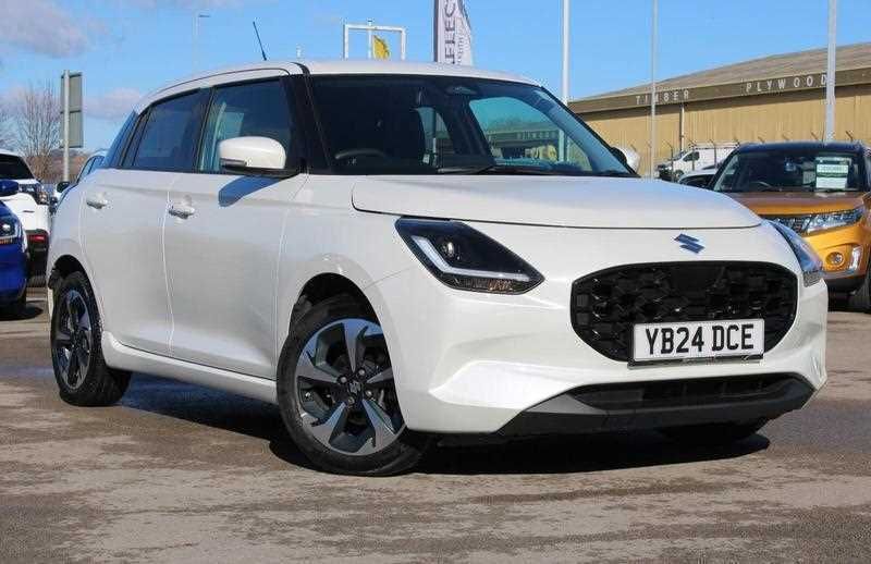 White Used 2024 Suzuki Swift Hatchback | £16,995 (Expensive) - Image 1/4