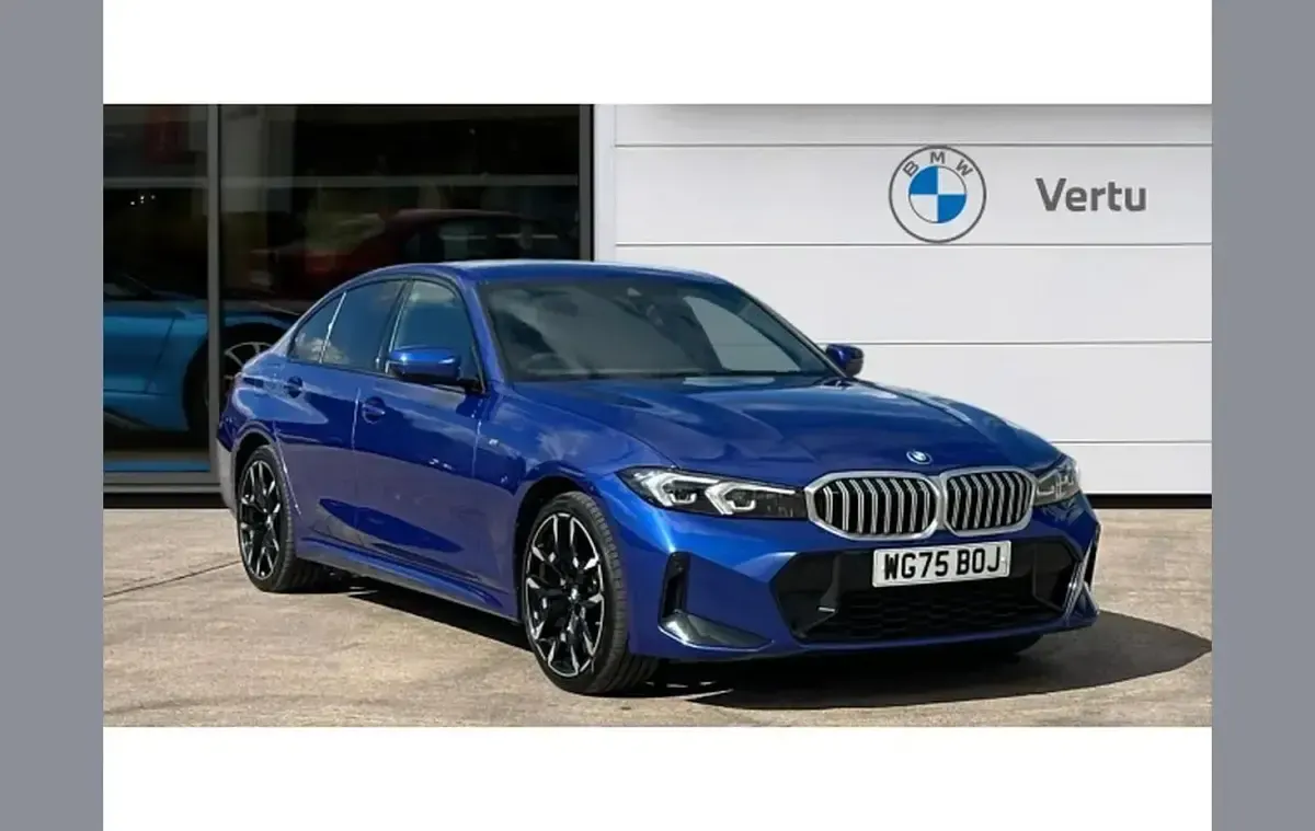 Begagnad BMW 330e M Sport 292 HK (214 kW) 2025 Sedan
