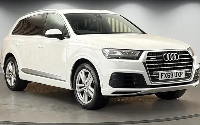 Used Audi Q7 S-Line 286 HP (210 kW) 2019 SUV