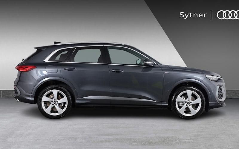 New Audi Q5 S-Line 204 HP (150 kW) 2026 SUV