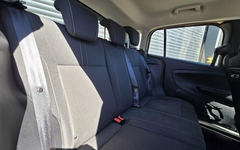 Usado Ford B-MAX Zetec 75 HP (55 kW) 2015 Monovolume