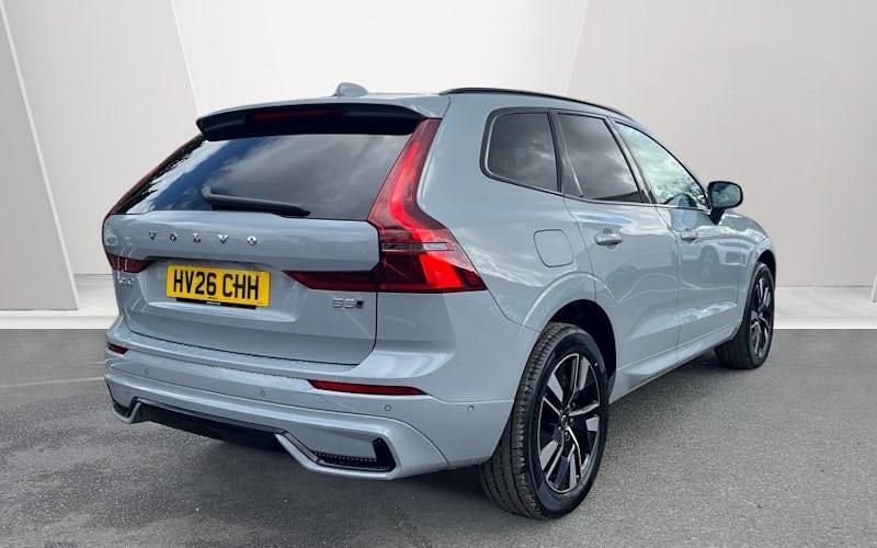 New Volvo XC60 Plus 250 HP (183 kW) 2026 Vapour grey SUV