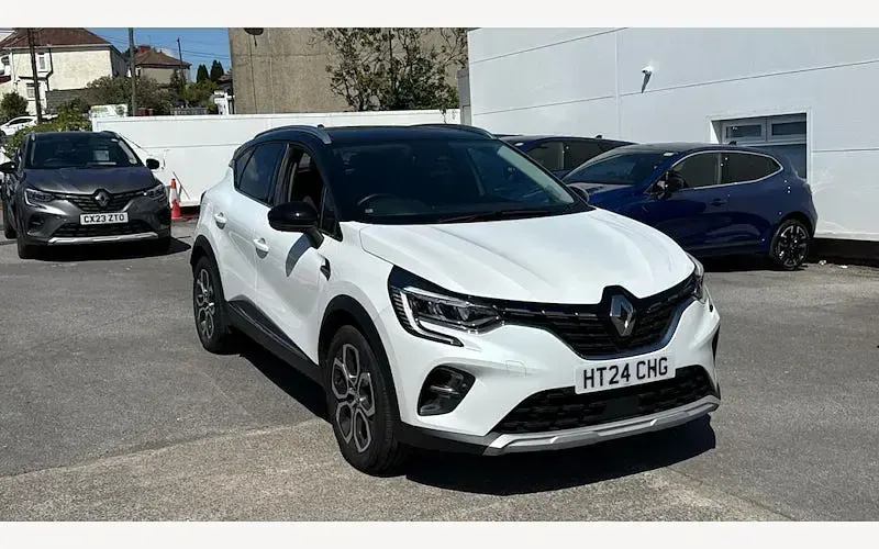 Used Renault Captur Techno 91 HP (66 kW) 2024 SUV