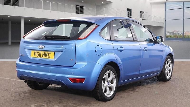 Used Ford Focus Sport 99 HP (72 kW) 2011 Blue Hatchback