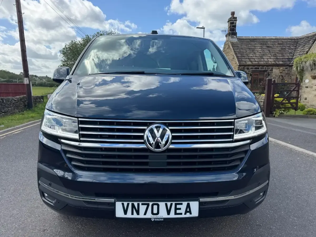 Used VW Caravelle Executive 2020 Blue Van