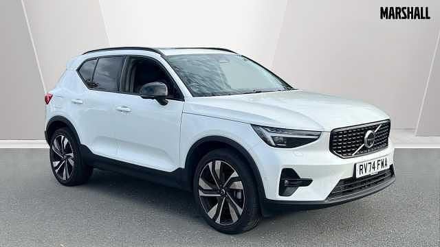 Used Volvo XC40 Ultra 197 HP (144 kW) 2025 White SUV
