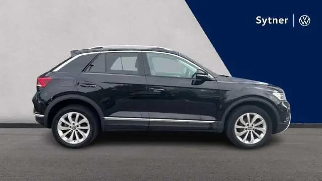 Usado VW T-Roc 110 HP (80 kW) 2023 SUV