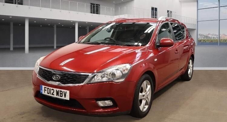 Red Used 2012 Kia Ceed 2 Estate | £3,495 (Good price) - Image 1/4