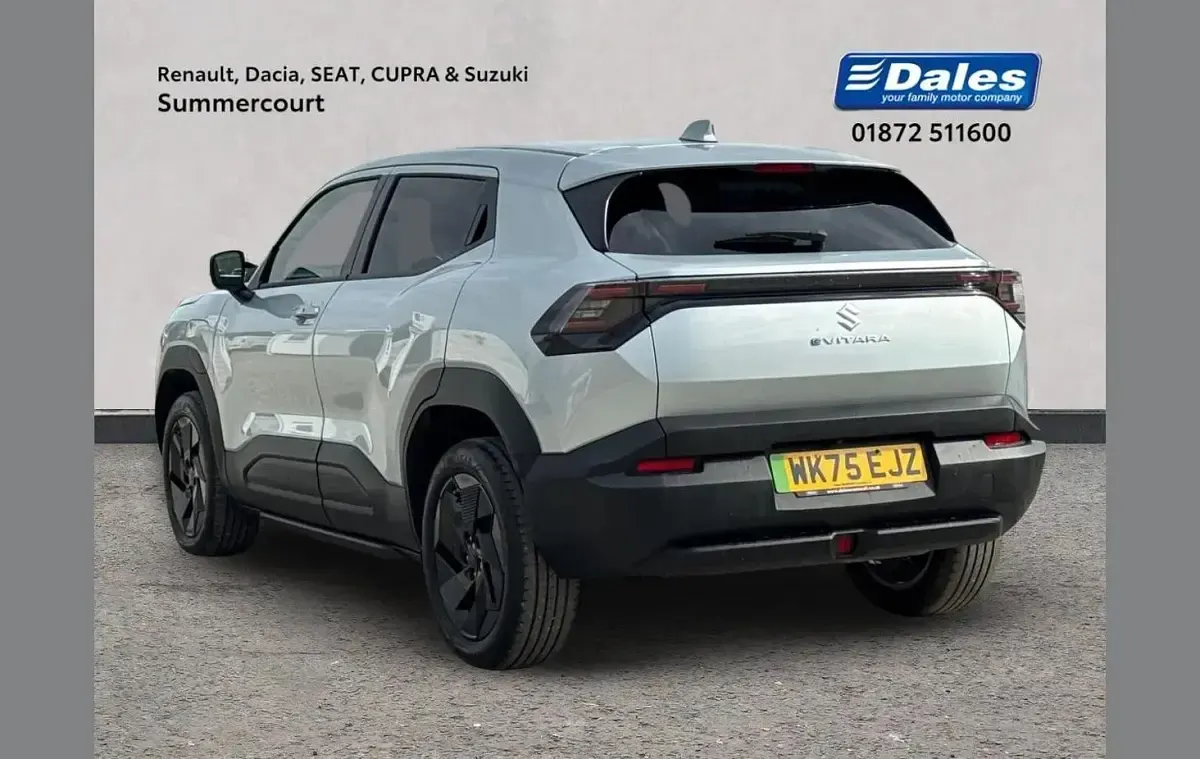 Used Suzuki e-Vitara 126 kW (172 HP) 2026 Silver SUV