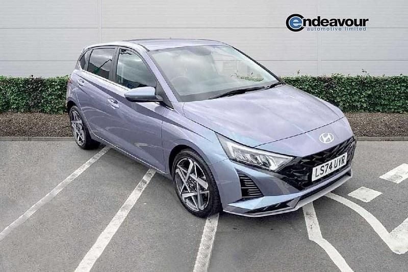 Used Hyundai i20 Premium 100 HP (73 kW) 2024 Hatchback