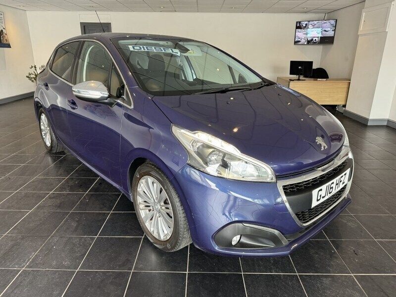 Blue Used 2016 Peugeot 208 Allure Hatchback | £6,695 (A bit pricey) - Image 1/4