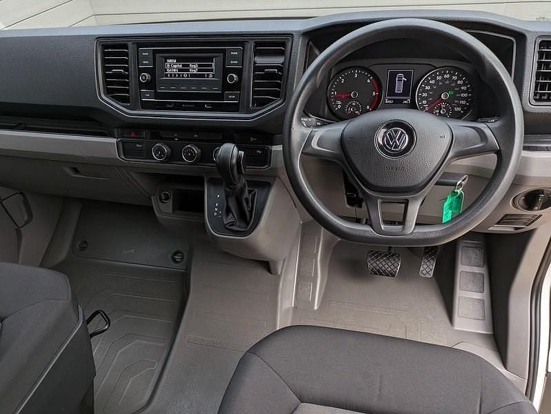 Used VW Crafter 140 HP (102 kW) 2021 White Van