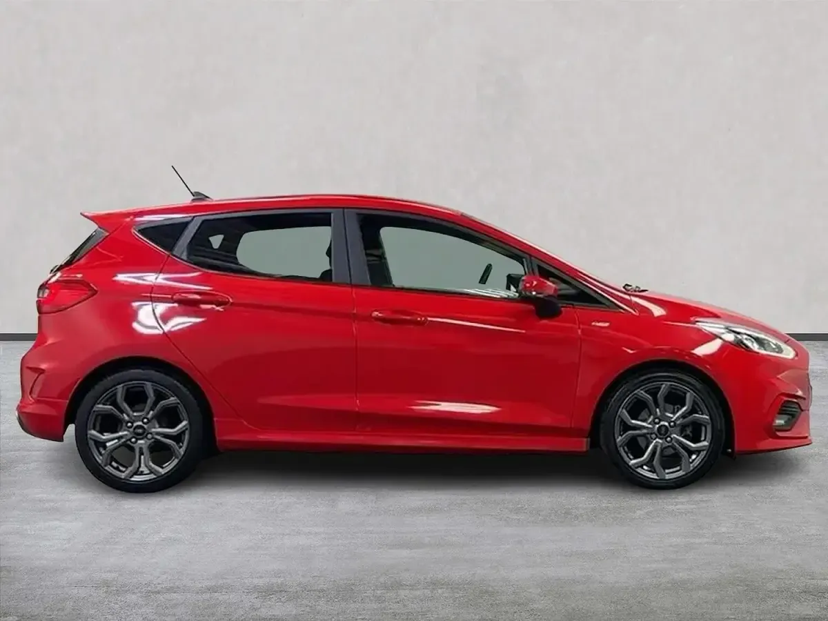 Used Ford Fiesta ST-Line 125 HP (91 kW) 2021 Red Hatchback