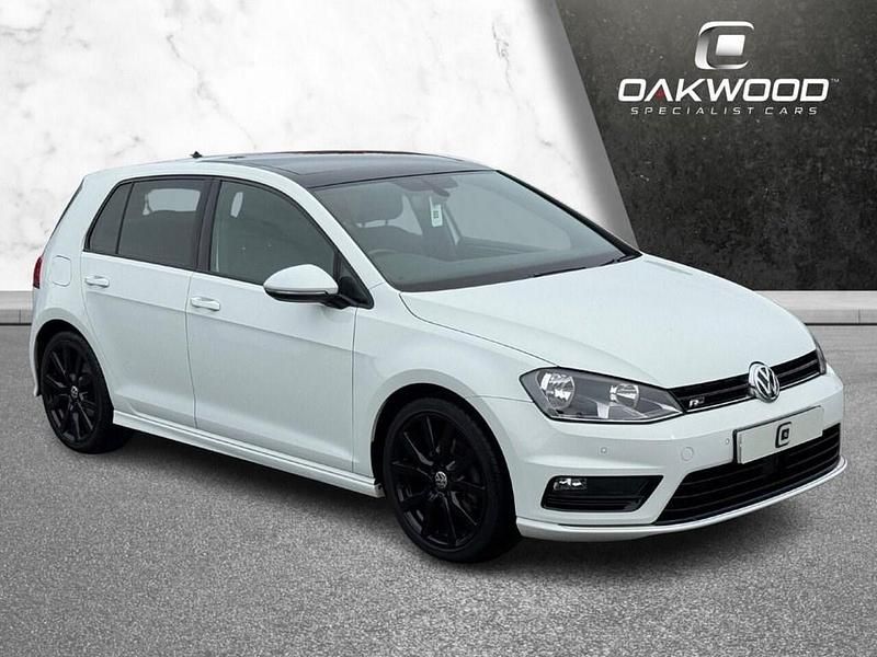 White Used 2016 VW Golf VII R-line Edition Hatchback | £11,995 (Fair price) - Image 1/4