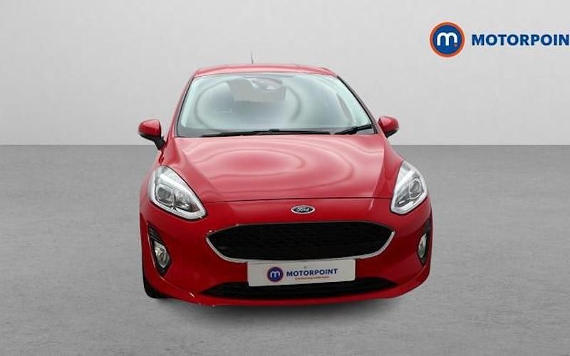 Used Ford Fiesta Trend 86 HP (63 kW) 2019 Red Hatchback