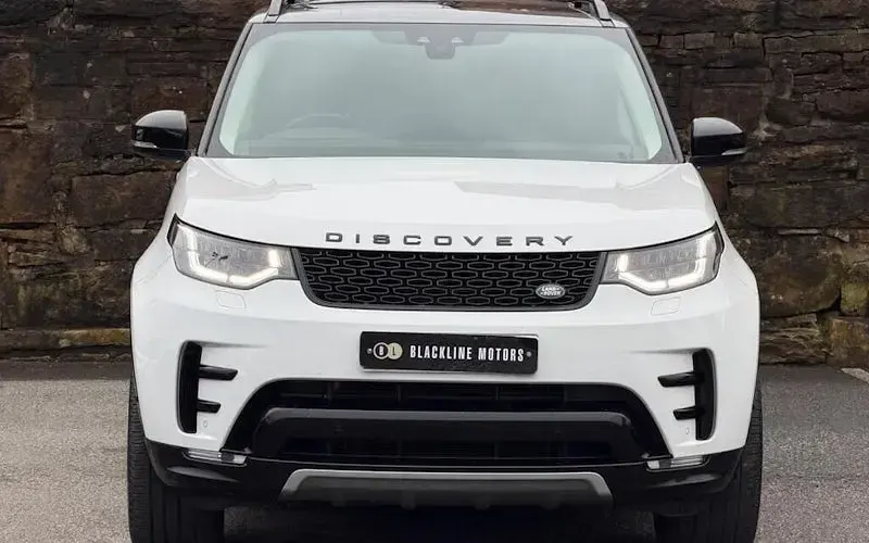 Used Land Rover Discovery 5 HSE 258 HP (189 kW) 2017 SUV