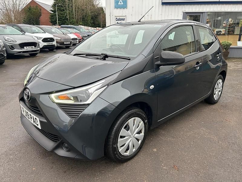 Grey Used 2019 Toyota Aygo Hatchback | £7,495 (Fair price) - Image 1/4
