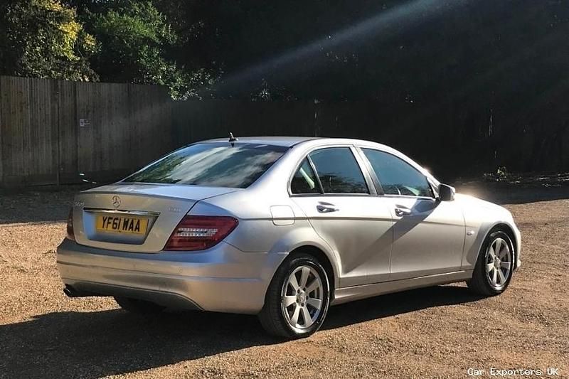 Used Mercedes C220 Executive 168 HP (123 kW) 2011 Black Sedan