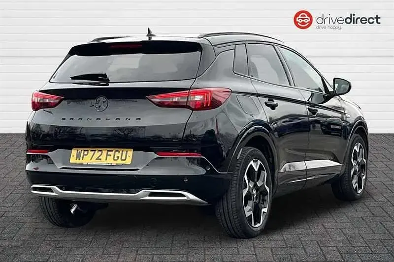 Second-hand Vauxhall Grandland X Ultimate 130 CP (95 kW) 2022 Negru SUV