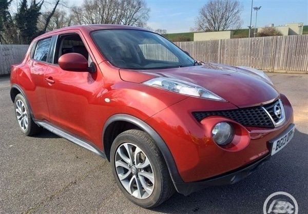 Red Used 2013 Nissan Juke S SUV | £5,395 (Fair price) - Image 1/1