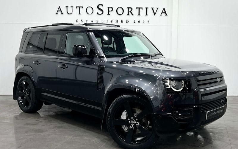 Used 2024 Land Rover Defender HSE Dynamic SUV | £61,250 (Super price) - Image 1/3