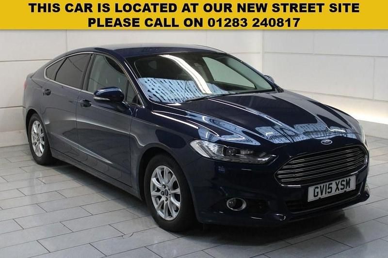 Blue Used 2015 Ford Mondeo Zetec Hatchback | £6,600 (Fair price) - Image 1/3