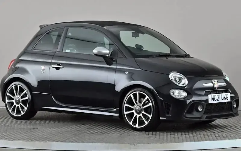 Used Abarth 595C Turismo 167 HP (122 kW) 2021 Cabriolet