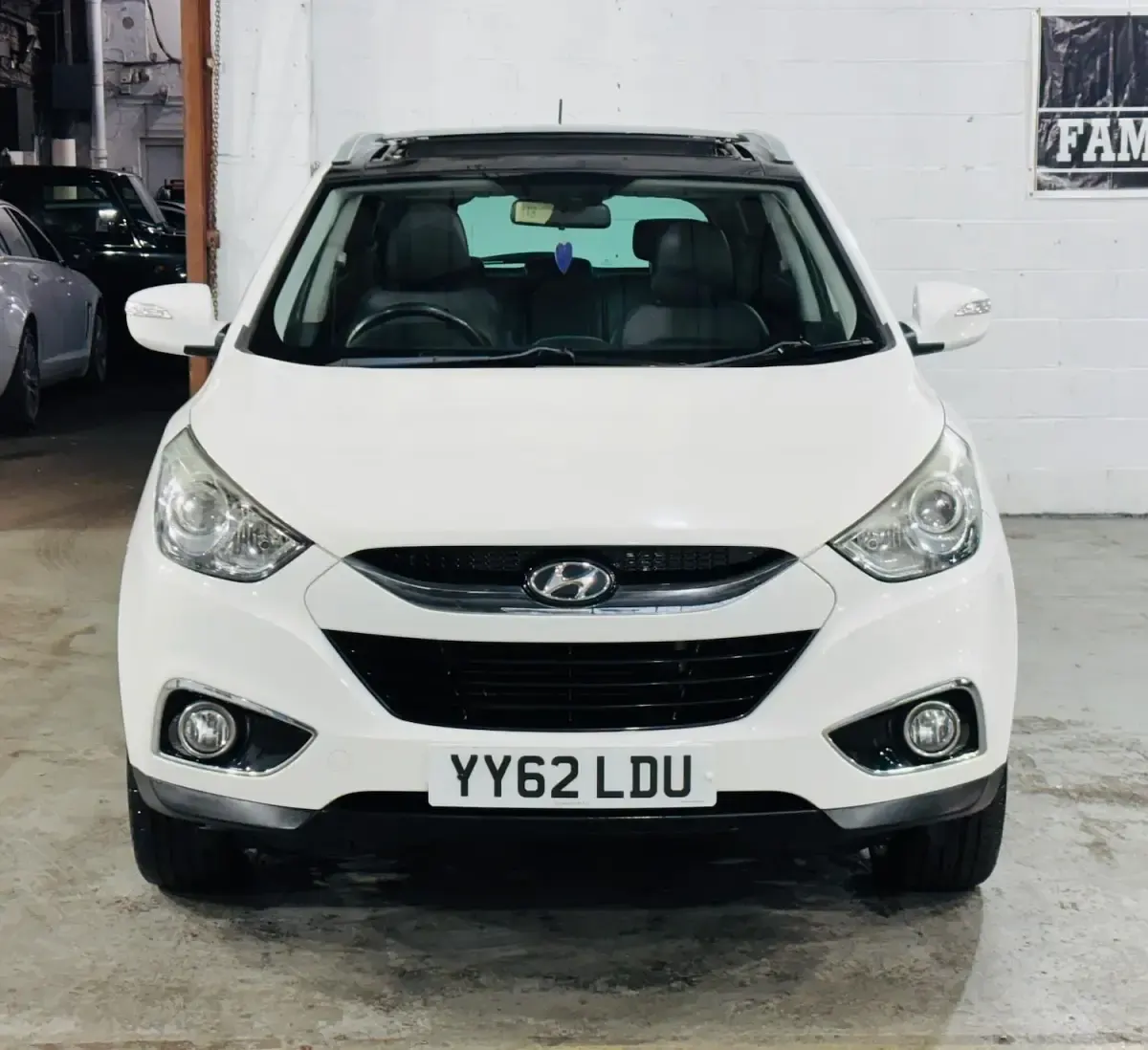 Used Hyundai ix35 Premium 184 HP (135 kW) 2012 White SUV