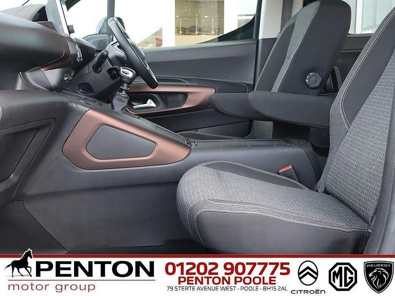 Used Peugeot Rifter GT 130 HP (95 kW) 2023 Blue MPV