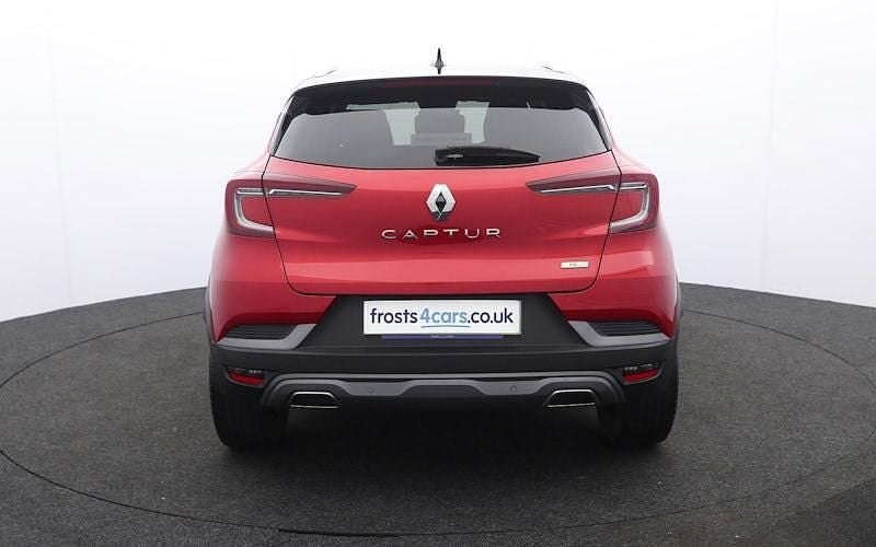 Used Renault Captur R.S. 140 HP (102 kW) 2022 Red/black SUV